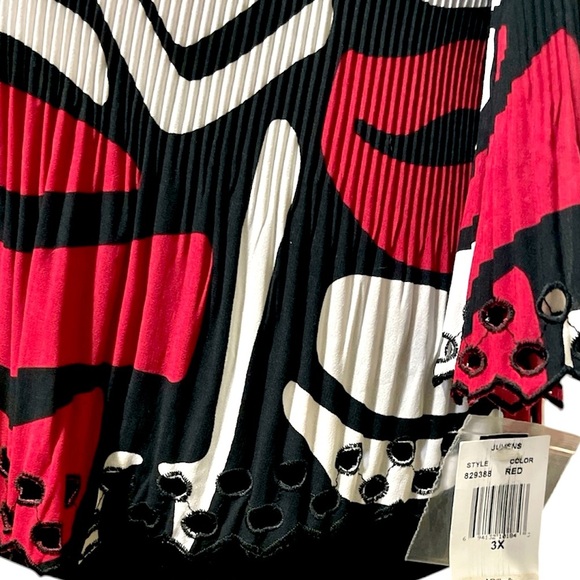 NWT Beautiful Belisimo Pleated Business Red & Black Blouse with Scalloped Hems - Picture 5 of 8